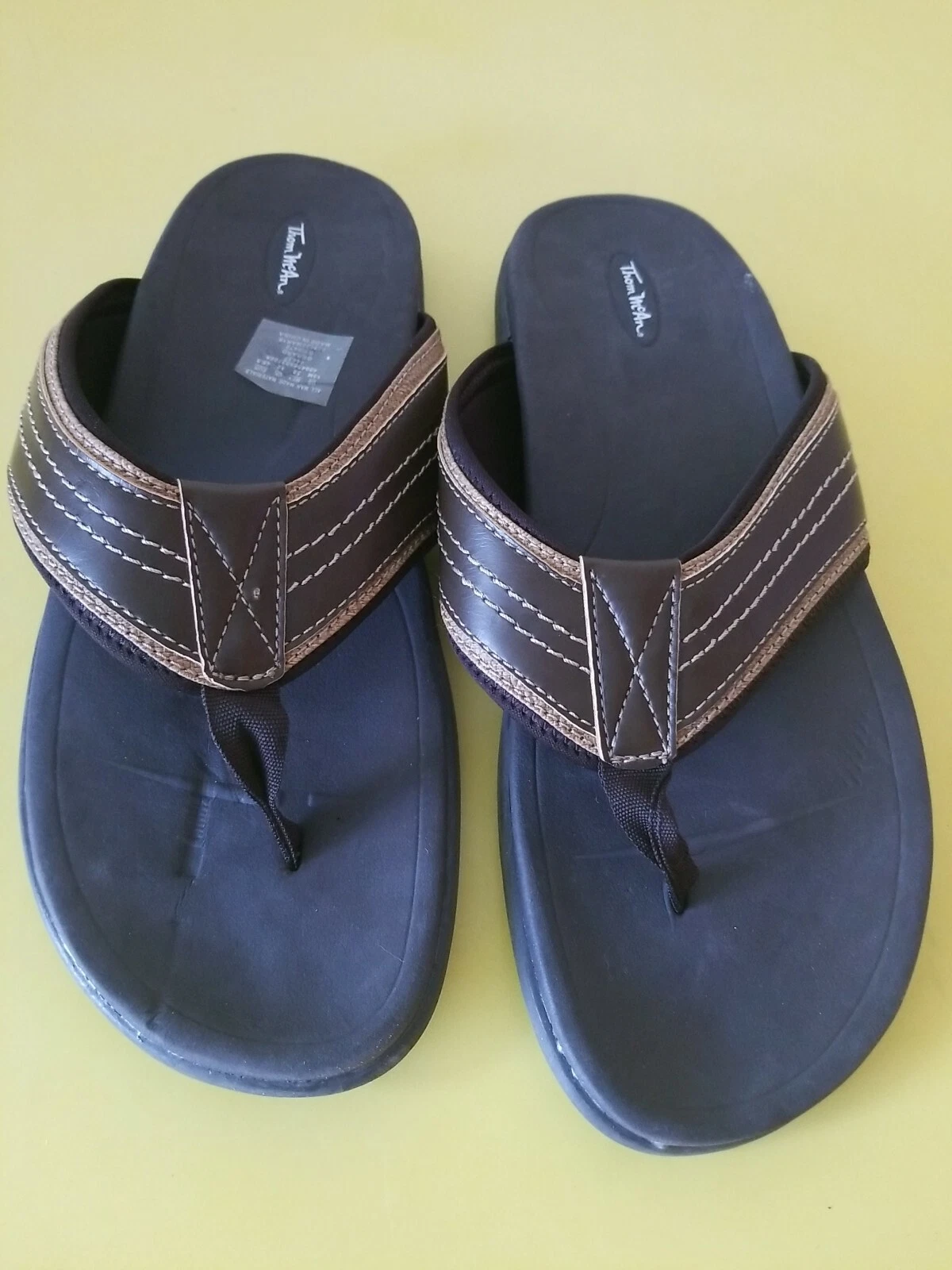 ThomMcAn Men's Gerard Flip- Flop, Brown Size 13M