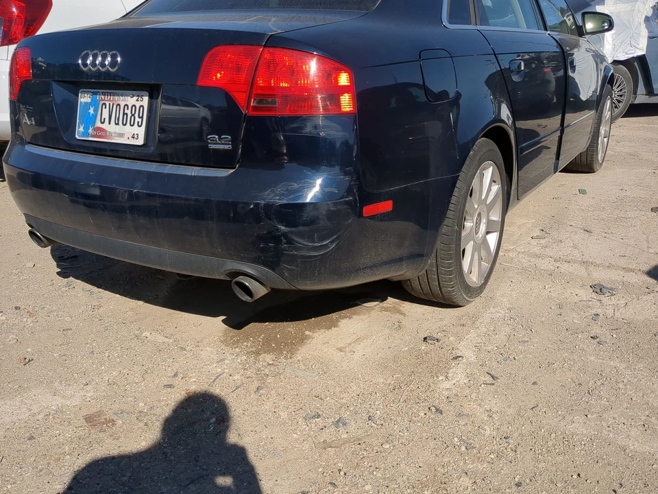 2005-2008 Audi A4 Quattro Rear Bumper Assembly Oem WZBVA Foto 3 de 4