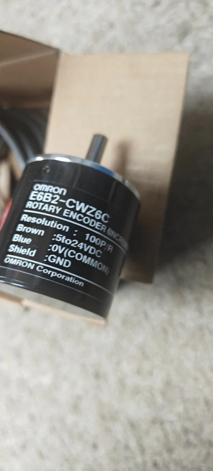 OMRON ROTARY INCREMENTAL ENCODER  E6B2-CWZ6C 100 P/R NPN OPEN COLLECTOR OUTPUT - Image 2 of 4