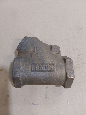 CRANE 1 1/4'' NPT cast iron inline Y strainer 125 S