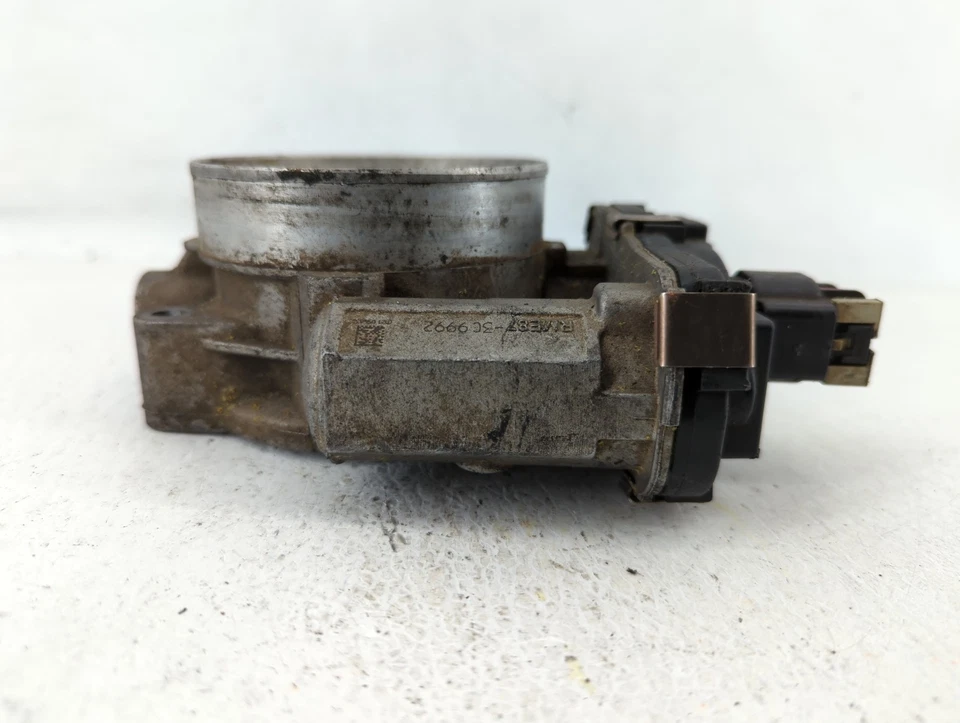 Carrocería del acelerador GMC Yukon XL 1500 2009-2014 WVNY8 Foto 3 de 4