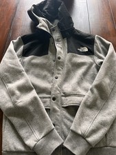 The North Face Grey/Black Jacket. Men's Size Medium . Very Nice.