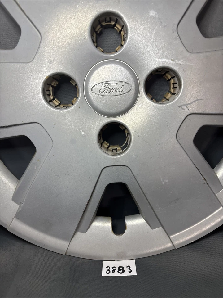 Tapacubos Ford Focus 15" 2006-2011 7044 P/N 8S43-1130-AA Foto 3 de 4