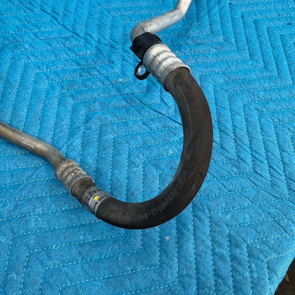 BMW 325i E90 2006-2011 línea de alta presión aire acondicionado OEM 6927846 Foto 4 de 4