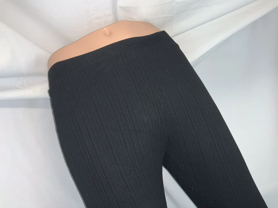 Pantalones elásticos Bershka L para mujer negros viscosa corte bota acampanados como nuevos pavo YGI H0-158 Foto 3 de 4