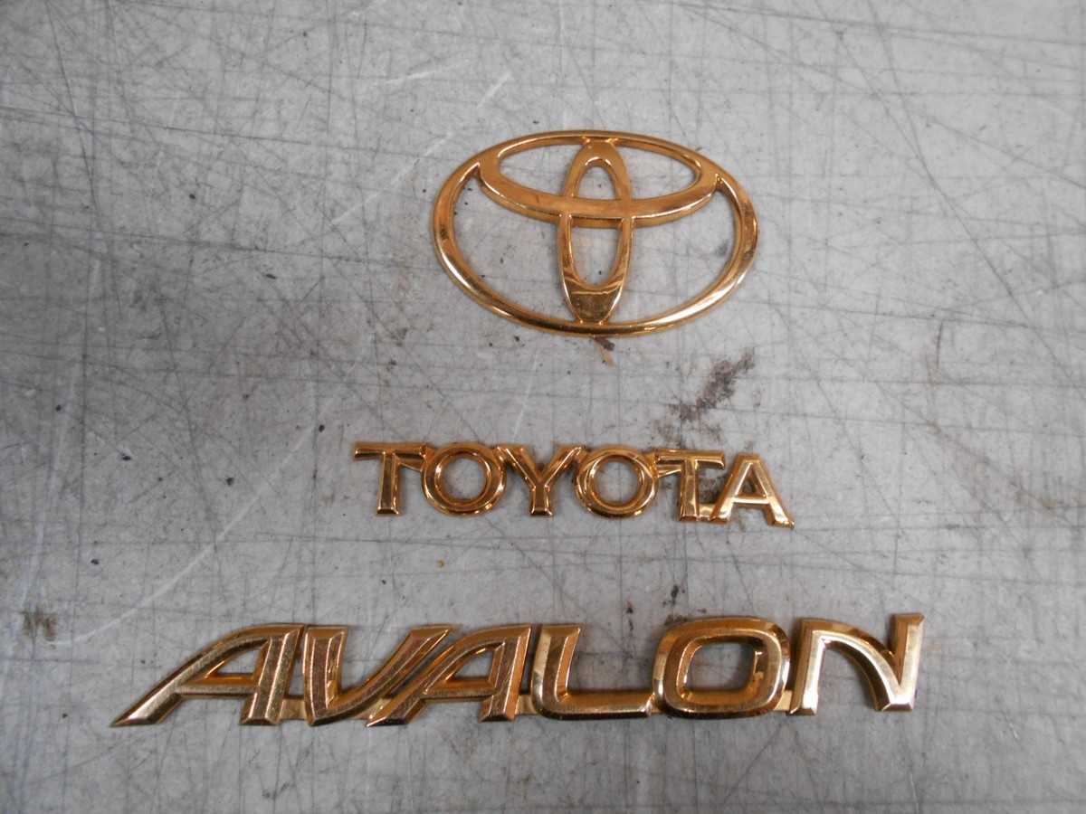 1995 Toyota Avalon XLS Trunk Emblem gold trunk emblem | eBay