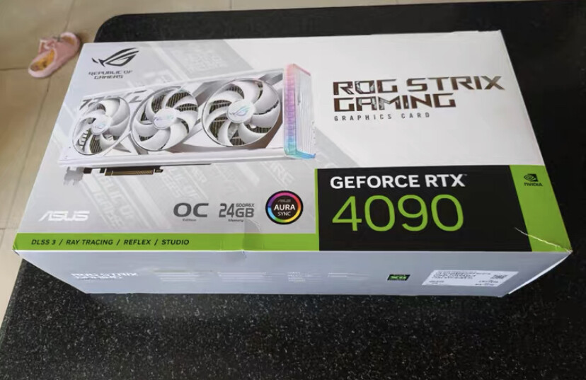 ASUS ROG Strix GeForce RTX 4090 24GB GDDR6X GPU OC Edition ASUS ROG Strix GeForce RTX 4090 24GB GDDR6X GPU OC Edition