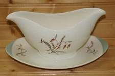 Wedgwood Tiger Lily Gravy Boat or Sauce Bowl with attached Underplate, 7 1/2"