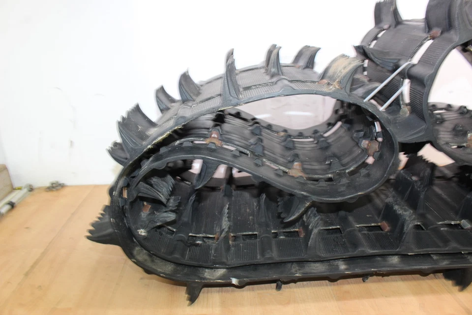 2007 ARCTIC CAT M8 Track 153 x15 x2.25 passo 3.0 - Imagem 3 de 4