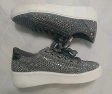 Not Rated Embellished Platform Sneakers 9.5 Gray Boho Y2K Vintage