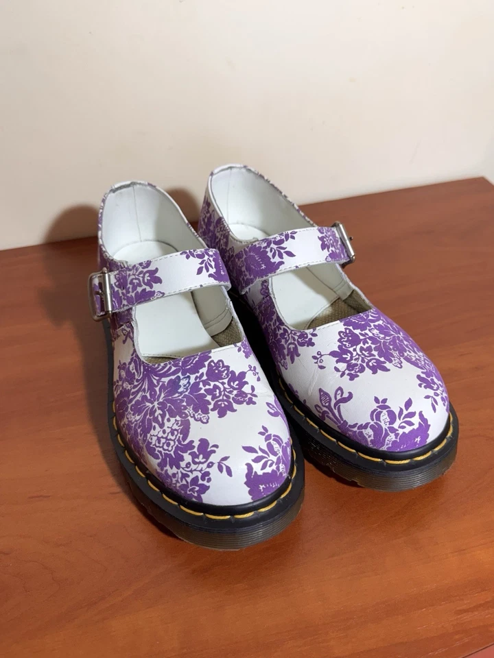 Sapato Feminino Dr. Martens Mary Jane 5026 Polley Fivela Floral Roxo Tamanho UK7 41 - Imagem 3 de 4