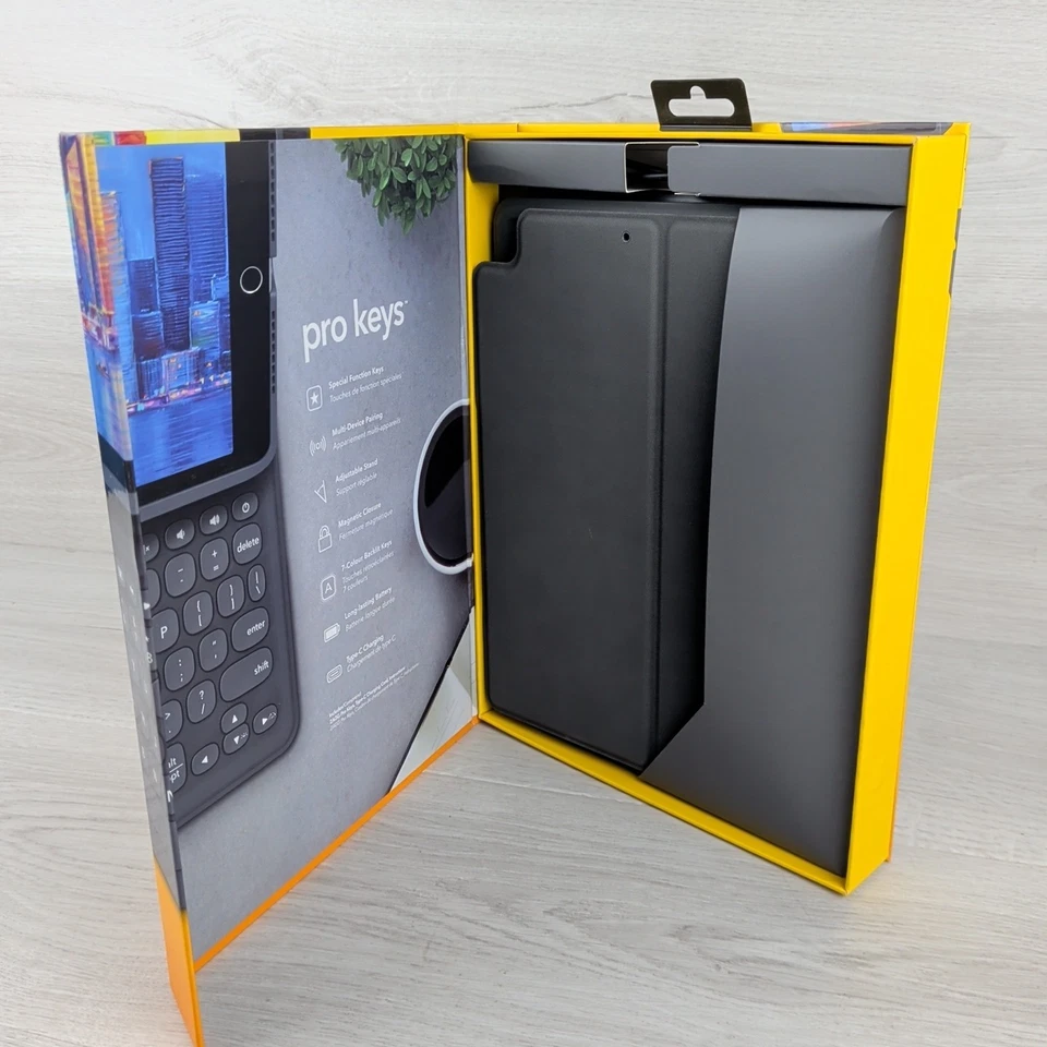 ZAGG Pro Keys Bluetooth Keyboard Case for iPad 10.2" Gen 7 8 9 Backlit - Image 4 of 4