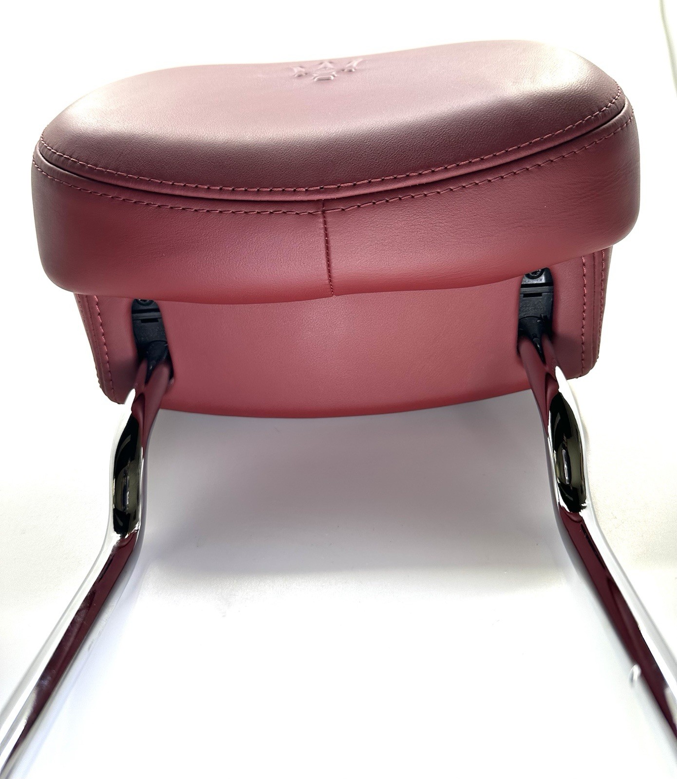 2014-2017 Maserati Ghibli Front Seat Red Headrest OEM 673004577