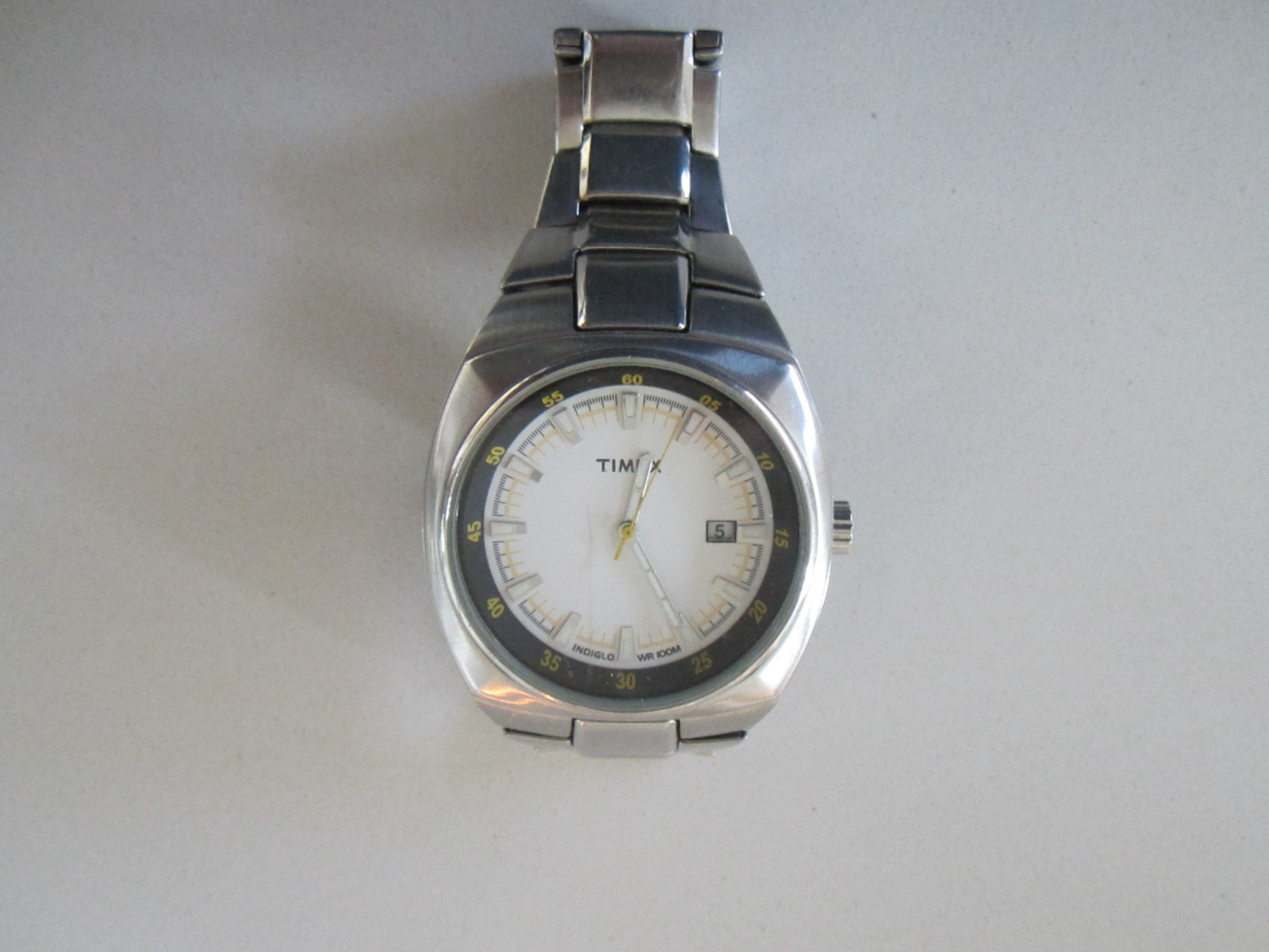 Watch - WR Men’s Steel gentlemens - Stainless 100m battery needs TIMEX Vintage  - vintagewatches.pk