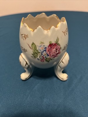 Set of  Two Vintage Napco Cracked Egg Vases. Excellent Use Condition.