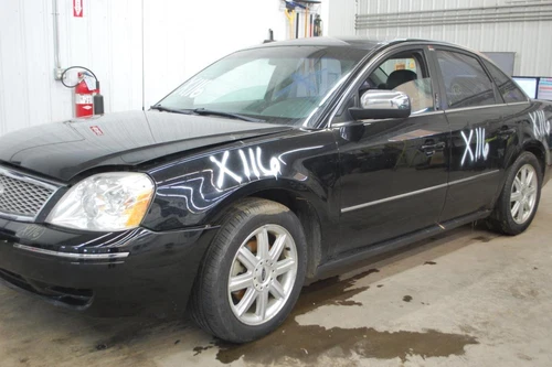 OEM Side View Door Mirror For Five Hundred Left Blk-Text Chrm-Cvr Chrm Pitting