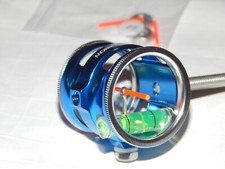 Decut Scope 0,5 Dioptrien vierfach für Compoundbogen mit Achse 10-32  Leuchtpin