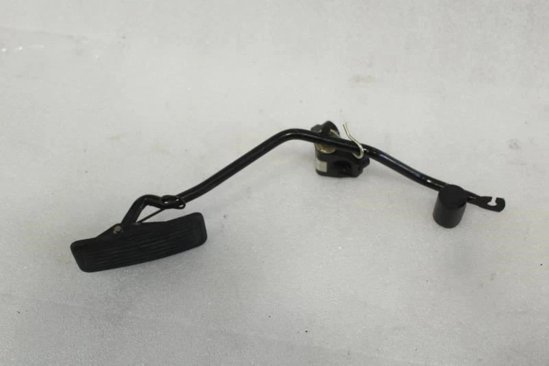 1992 1993 1994 1995 1996 1997 1998 2000 LEXUS SC400 SC300 ПЕДАЛЬ АКСЕЛЕРАТОРА - Изображение 2 из 4