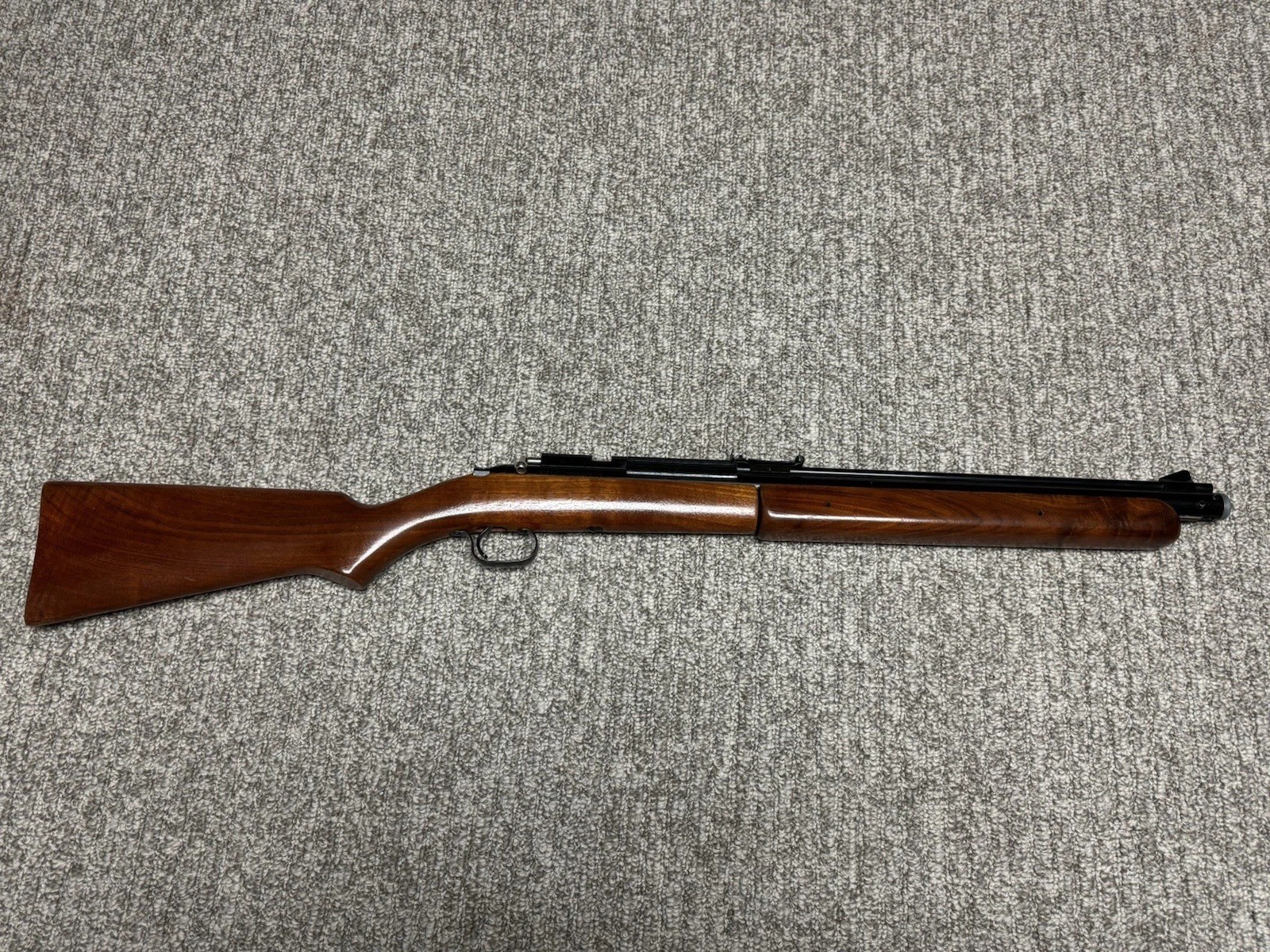 Vintage Sheridan Blue Streak 5mm 20Cal Pump Pellet Air Rifle 1969 Year. Powerful