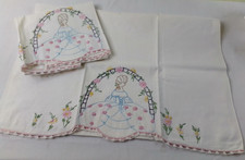Vtg embroidered Pillow Case Covers, 21" x 29.5"