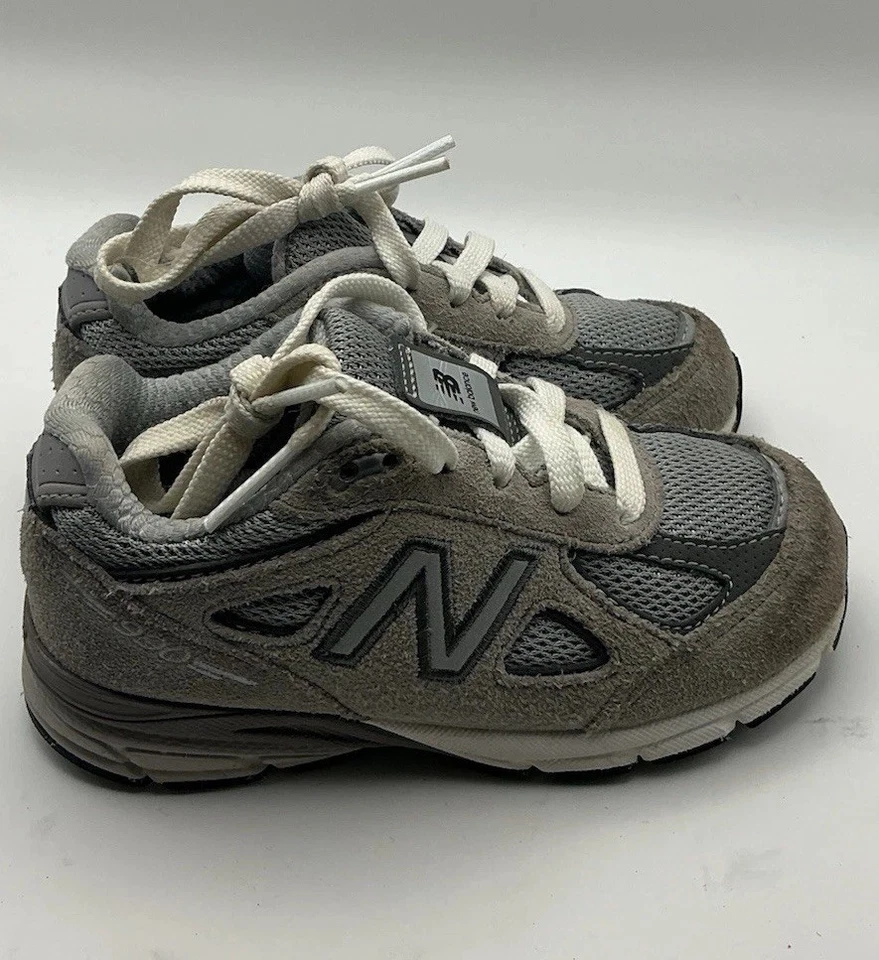 Спортивная обувь New Balance 990v4 серая IC990GR4 для ребенка ясельного возраста размер 8 США бывшая в употреблении 0177 - Изображение 4 из 4