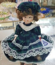 BAMBOLA DI PORCELLANA, VESTITINO SCOZZESE, 25 CM, COLLEZIONE, BOMBONIERA, 12 PZ