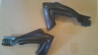 AMT-DISTRIBUTION SCOOPS (PAIR) DESIGN - CB 600 HORNET (03/06) brut