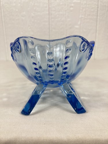 Vintage Fostoria Blue Glass Sleigh Candy Nut Dish Clean 6" - Picture 8 of 10