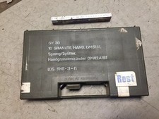 Kunstoff Koffer Handgranaten Bundeswehr Dekoration Kiste Milit&auml;r US-Army Vintage