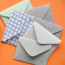 Mini envelope in assorted pattern or kraft paper, 2.25" x 1.5", handmade [30/pk]