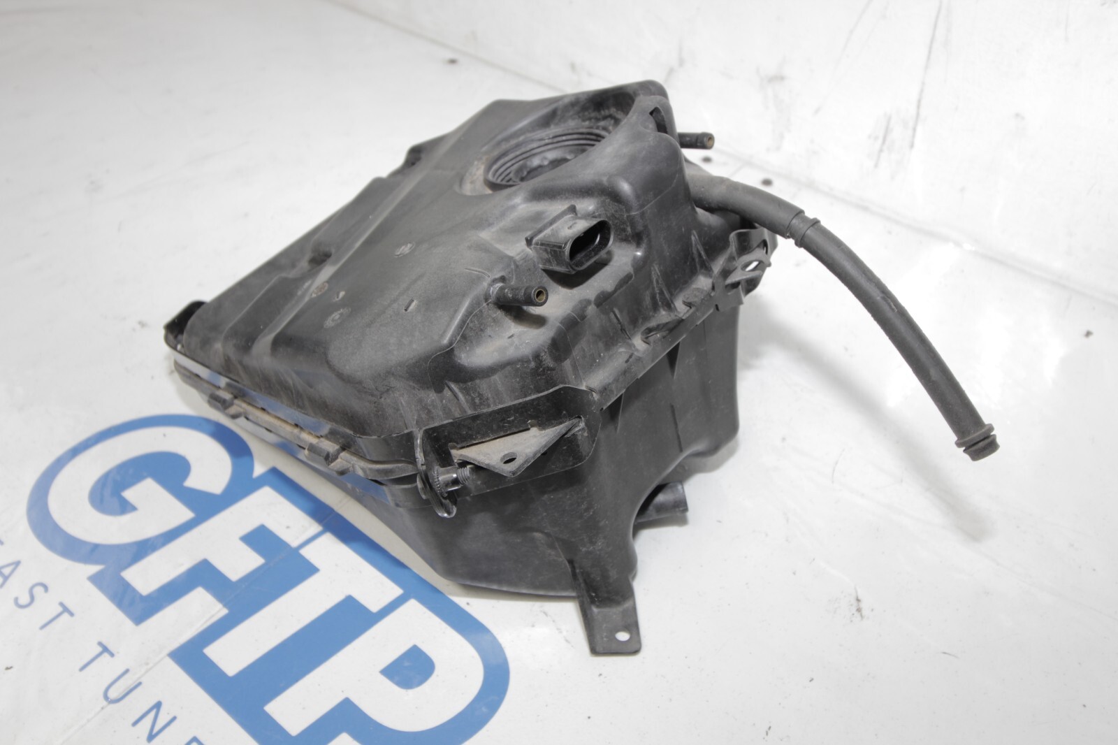 08-13 AUDI R8 4.2L OEM COOLANT RESERVOIR 420121403 TANK BOTTLE FACTORY STOCK 09