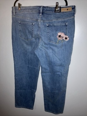 Treasure & Bond Women's Jeans Blue Ankle Mid Rise embroidered cropped sz 34
