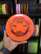 Streamline Discs Cosmic Neutron Pilot 172g #2 Putter Golf Disc Mvp Made