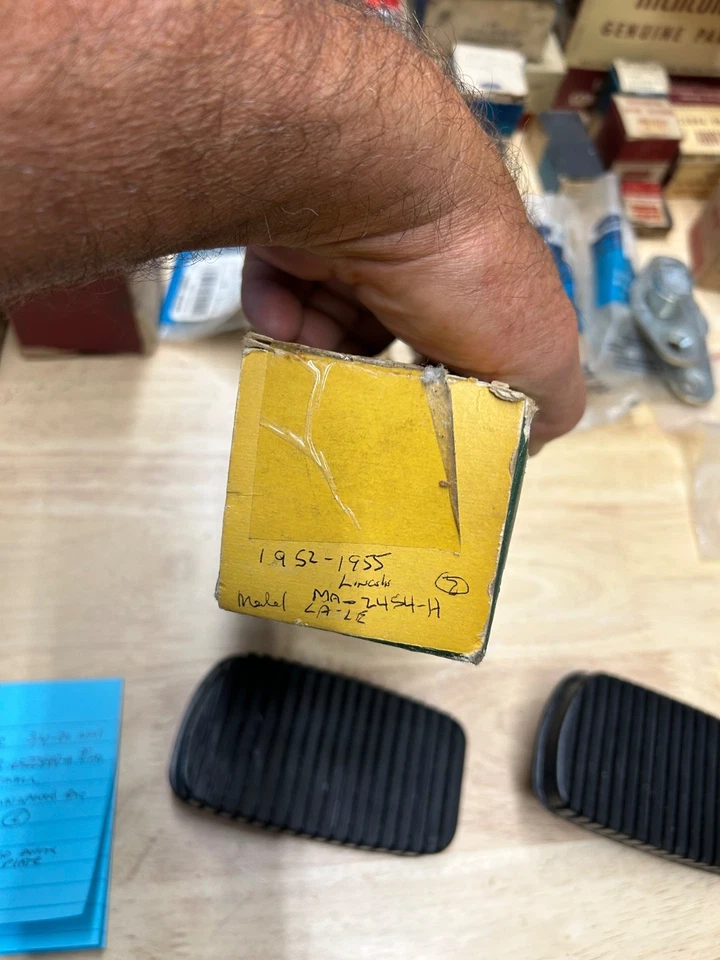 Nuevo de Lote Original Ford 1952 1955 Lincoln + Pastilla de Pedal de Freno Mercury 1953 1954 Monterey Foto 2 de 4