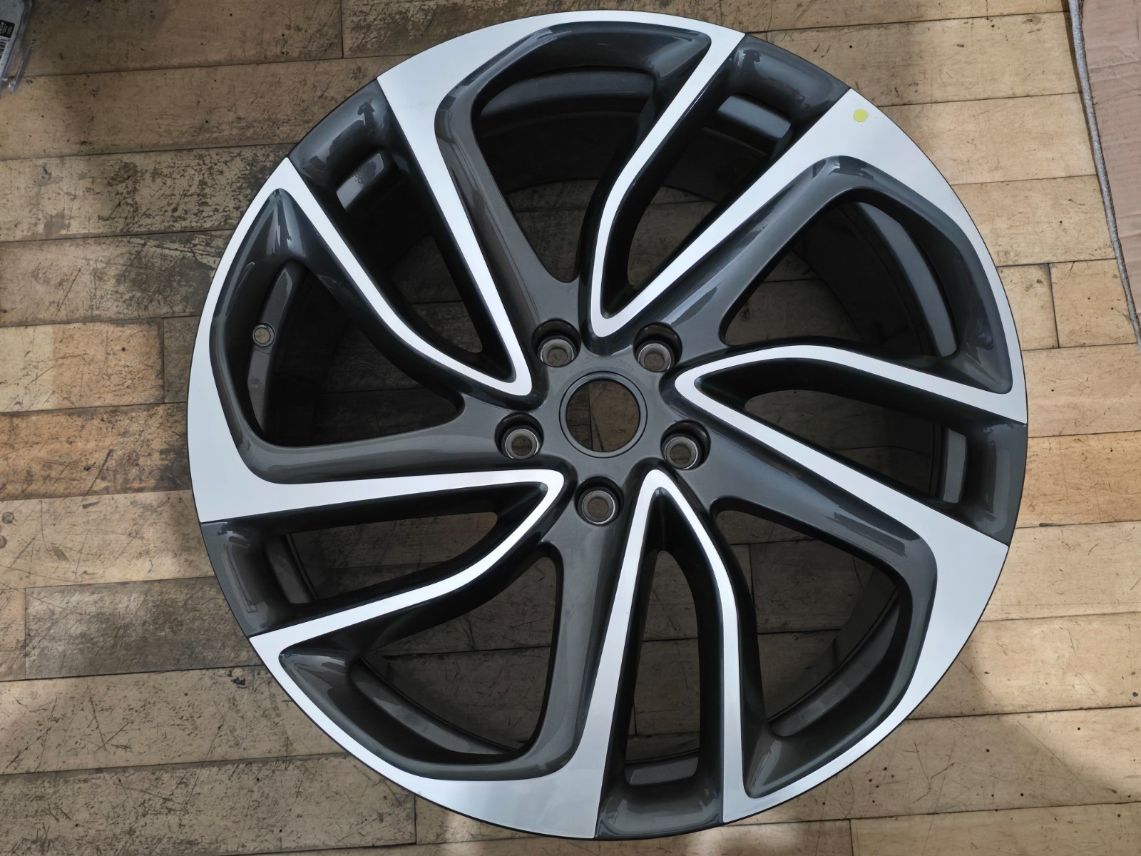22" Bentley Continental GT OEM factory 3SA601025DA REAR wheel rim 2026 2025 2024