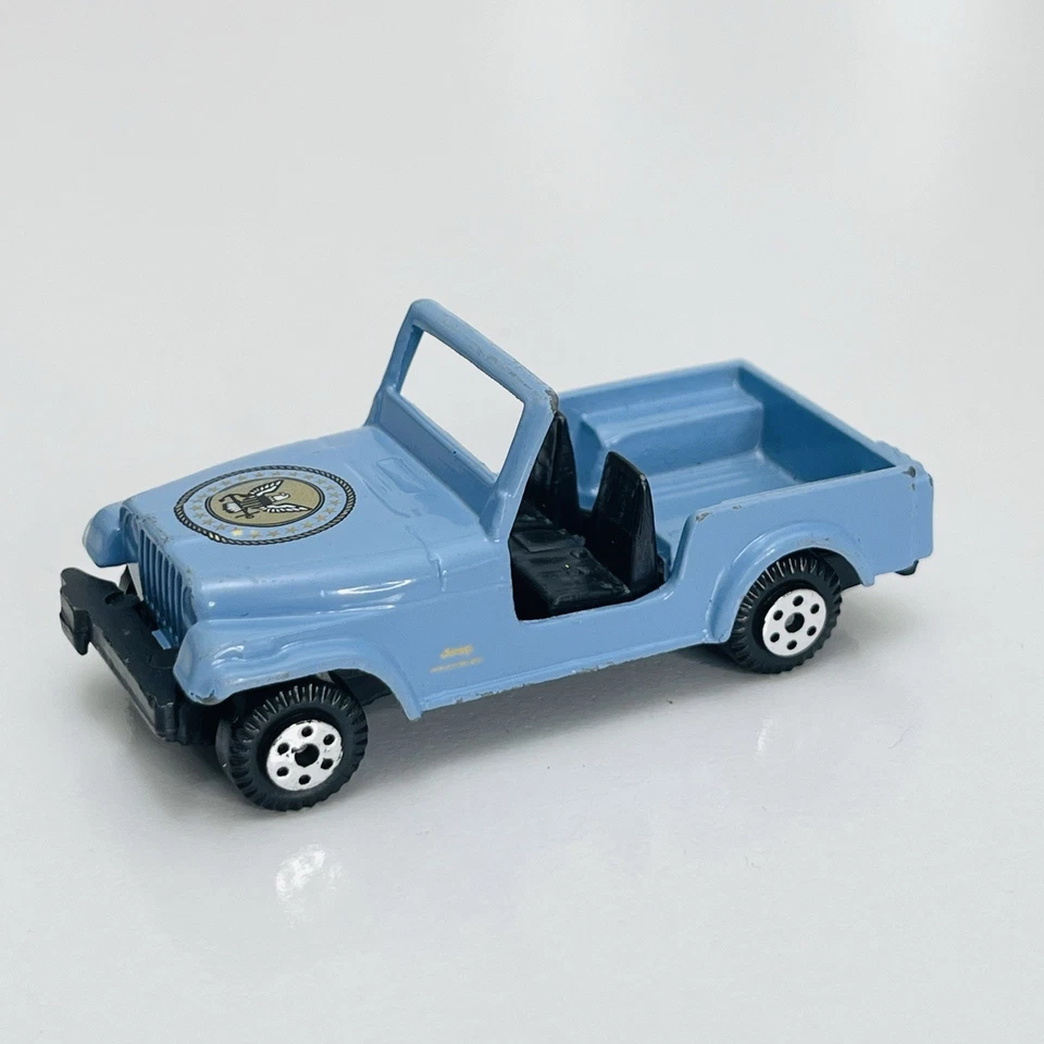 Vintage Yatming No.1608 Golden Hawk Jeep Die-Cast Toy Car – Hong Kong Made - Image 3 of 4