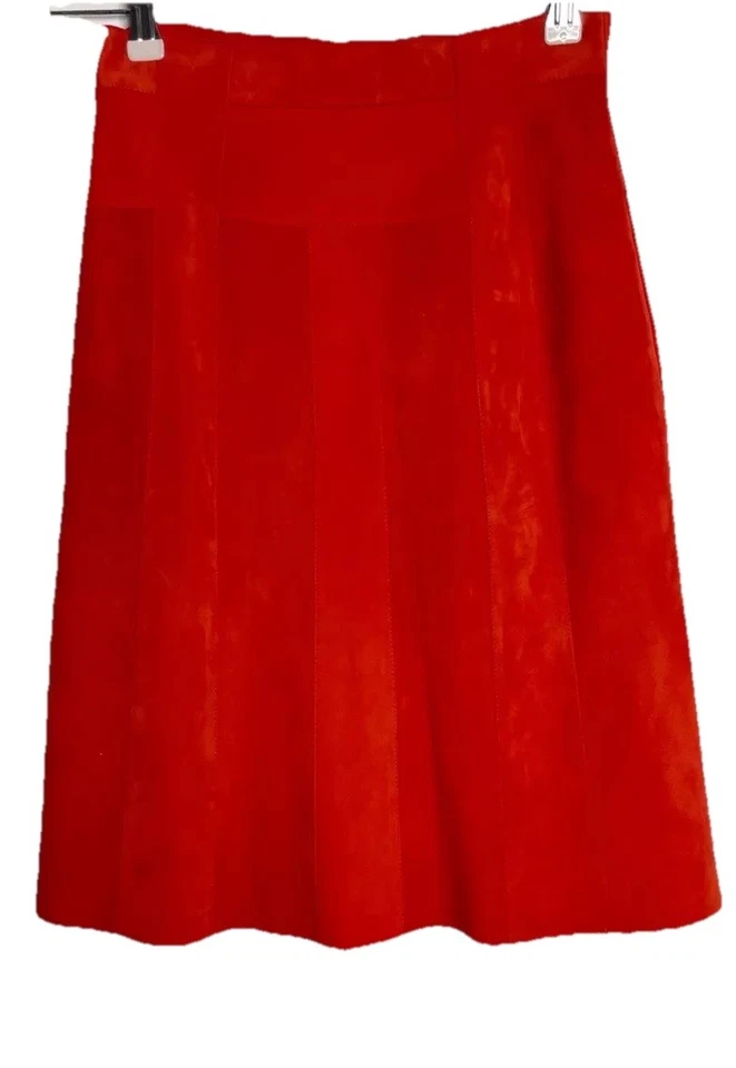 Akris Punto 红色麂皮绒皮革 A 字裙女式 2 码设计师豪华 — 第 3/4 张图片