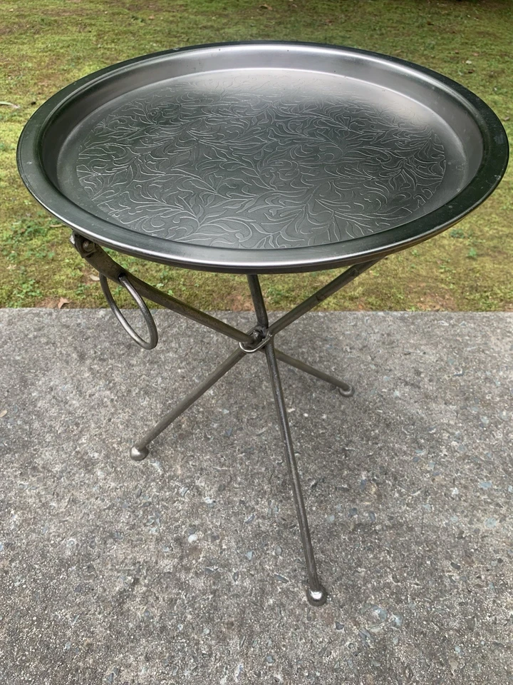 MCM ~ ВИНО/МАРТИНИ СКЛАДНОЙ ШТАТИВ СТОЛ ~ СЕРЕБРЯНЫЙ УТЮГ ~ ГРАВИРОВАННЫЙ ДИЗАЙН ВЕРХНЯЯ ПЛАСТИНА ~ VNC - Изображение 4 из 4