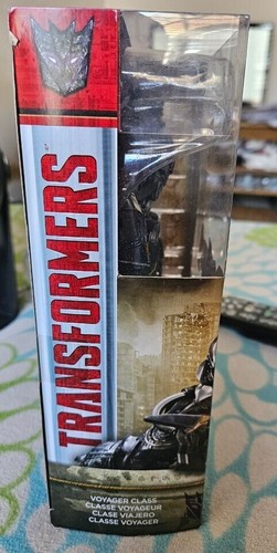 Transformers Last Knight Voyager Megatron 2017 Rare Sealed . - Picture 3 of 5