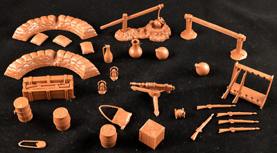 Marx Recast Foreign Legion Accessories - 54mm unpainted plastic toy soldiers