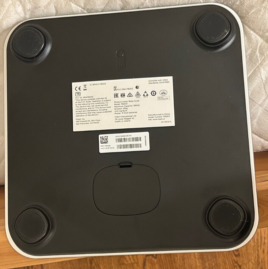Fitbit Aria Air Smart Body Scale White Model FB203 Bluetooth