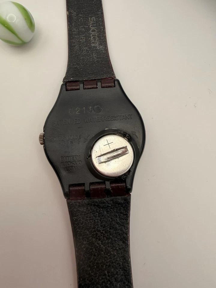 NUEVO Reloj Swatch BOOKEY'S BET GX118 con Estuche Vintage 1991 Caballeros NUEVO BATERÍA NUEVA Foto 4 de 4