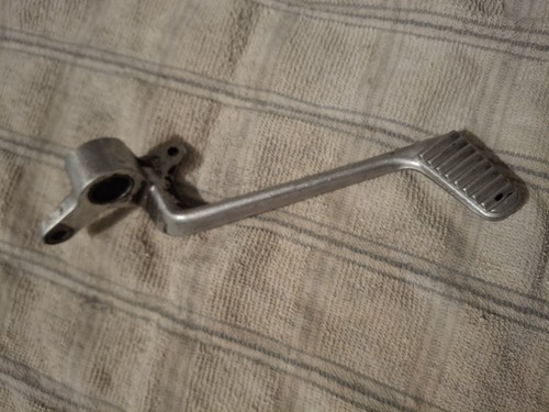 HONDA CBR1100 XX BLACKBIRD 1998 - 2005 REAR BRAKE PEDAL BACK LEVER - Picture 10 of 10