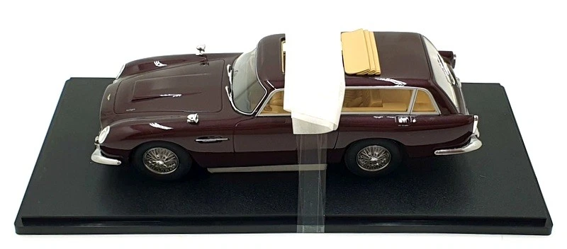 Cult Models escala 1/18 CML028-3 - Aston Martin DB5 freno de tiro H.Radford rojo Foto 4 de 4