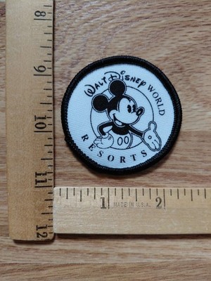 RARE VINTAGE MICKEY MOUSE WALT DISNEY WORLD RESORTS PATCH