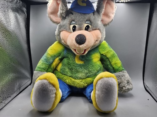 15’ Chuck E Cheese's Mouse TIE-DYE Shirt Plush Toy Doll 2002 Kid's Stuff Tag