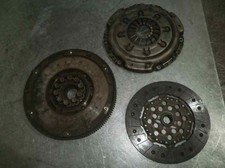 Kit d'embrayage Opel OMEGA