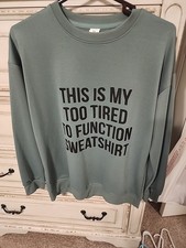 NWOT Size Medium Sweatshirt Womans Crewneck