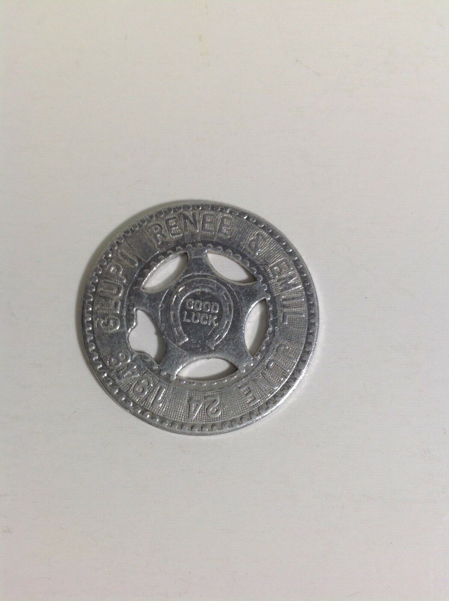 ♦︎ GOOD LUCK!! Vintage Metal Typer Stamped Good Luck Token Coin 1948 Flag