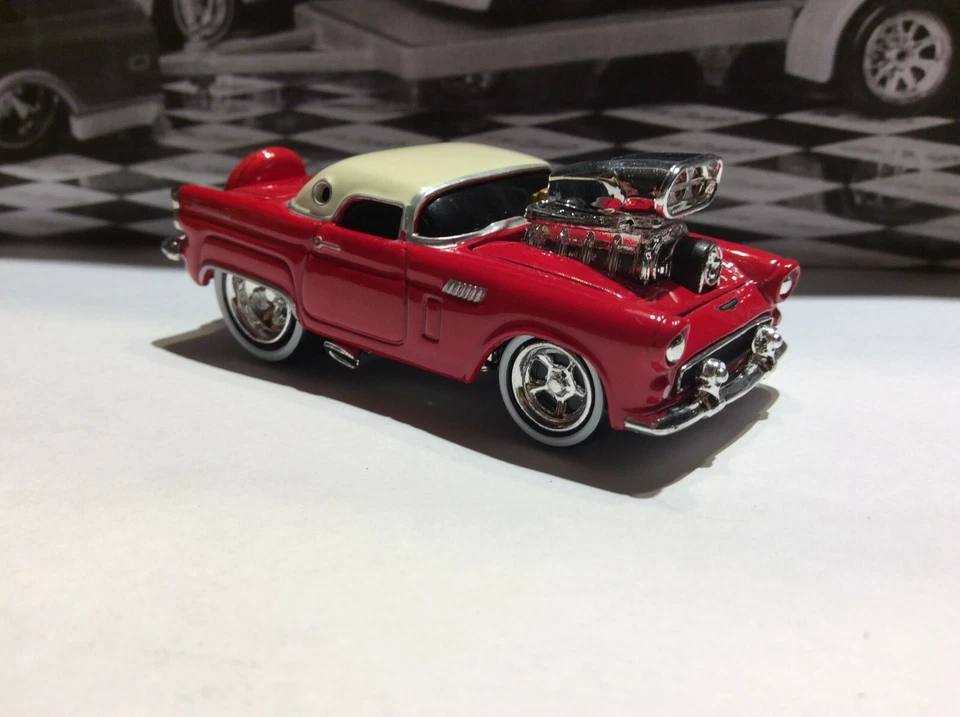 Ford Thunderbird 1956 1/64 diecast 56 T-bird 1956 Muscle Machines - Foto 4 de 4